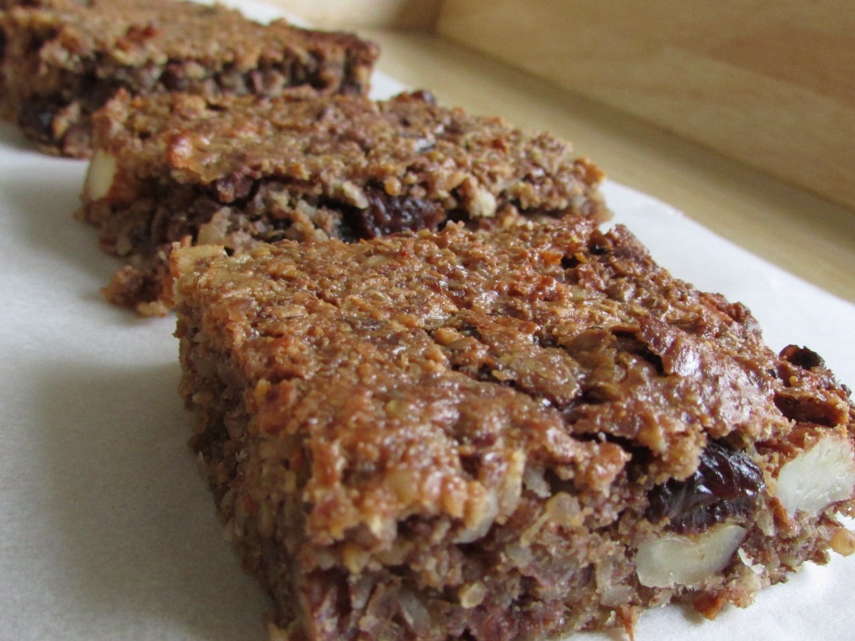 Nutty Quinoa Granola Bar